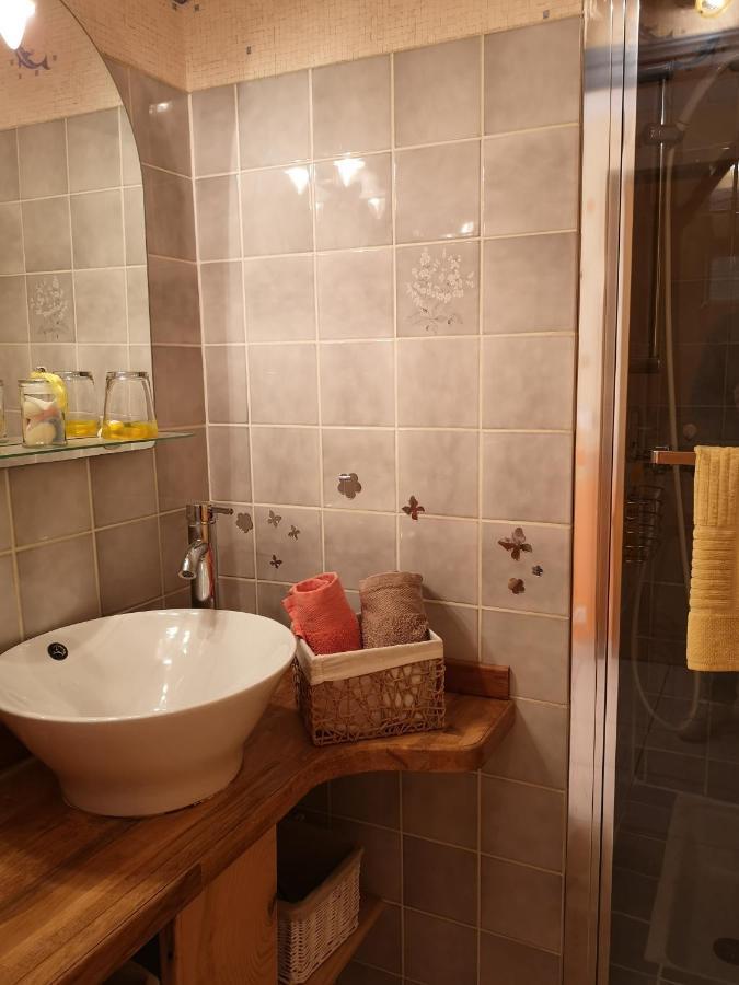 Le Vieux Sechoir Bed & Breakfast Miers Екстериор снимка